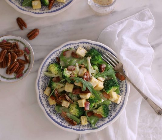 Vào bếp cùng LHHOUSE – Hướng dẫn làm món Salad đậu phụ